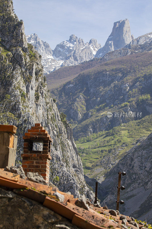 阿斯图里亚斯，Cabrales-Mirador del Naranjo de BUlnes, Cares峡谷的Naranjo de BUlnes